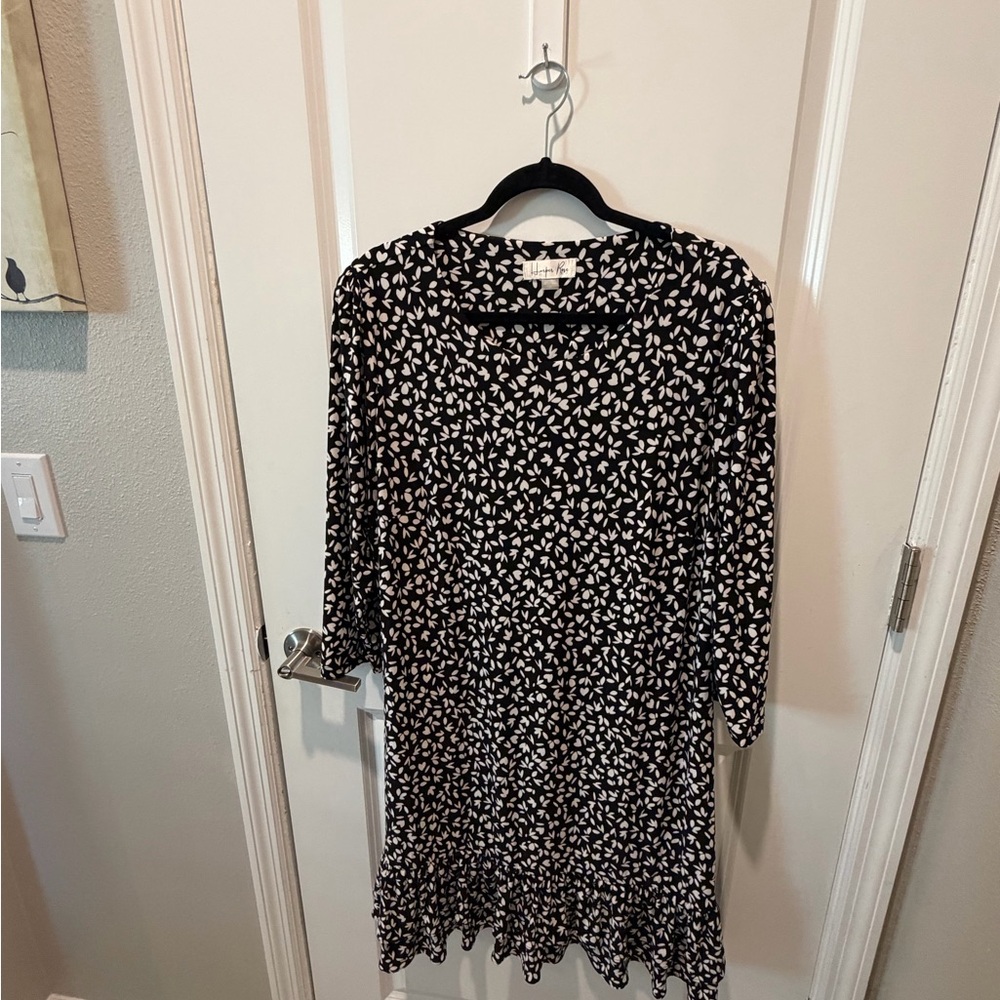 Harper Black and White Floral Long Sleeve Dress
